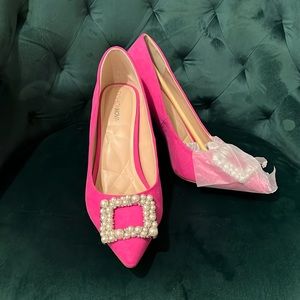 Pink Heels Size 8.5 (fit snug)